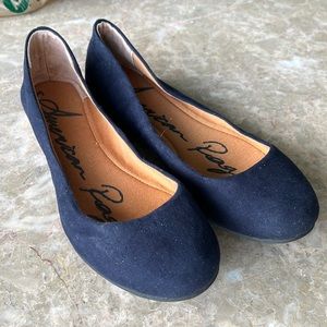 Navy Blue Women’s Ballet Flats